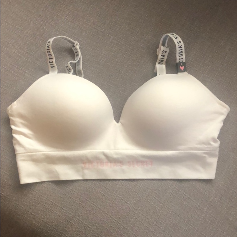 VS Padded no wire Push Up Bra NWT